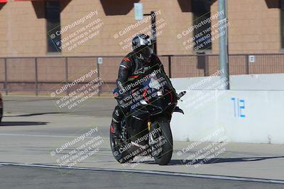 media/Nov-26-2022-Fastrack Riders (Sat) [[b001e85eef]]/Level 2/Session 1 Front Straight/